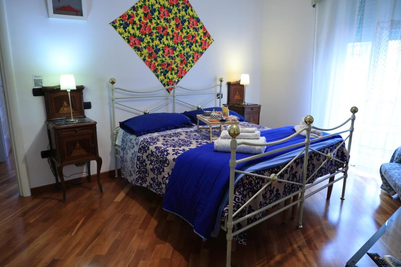 Bed and Breakfast Bernadette Nápoles Exterior foto